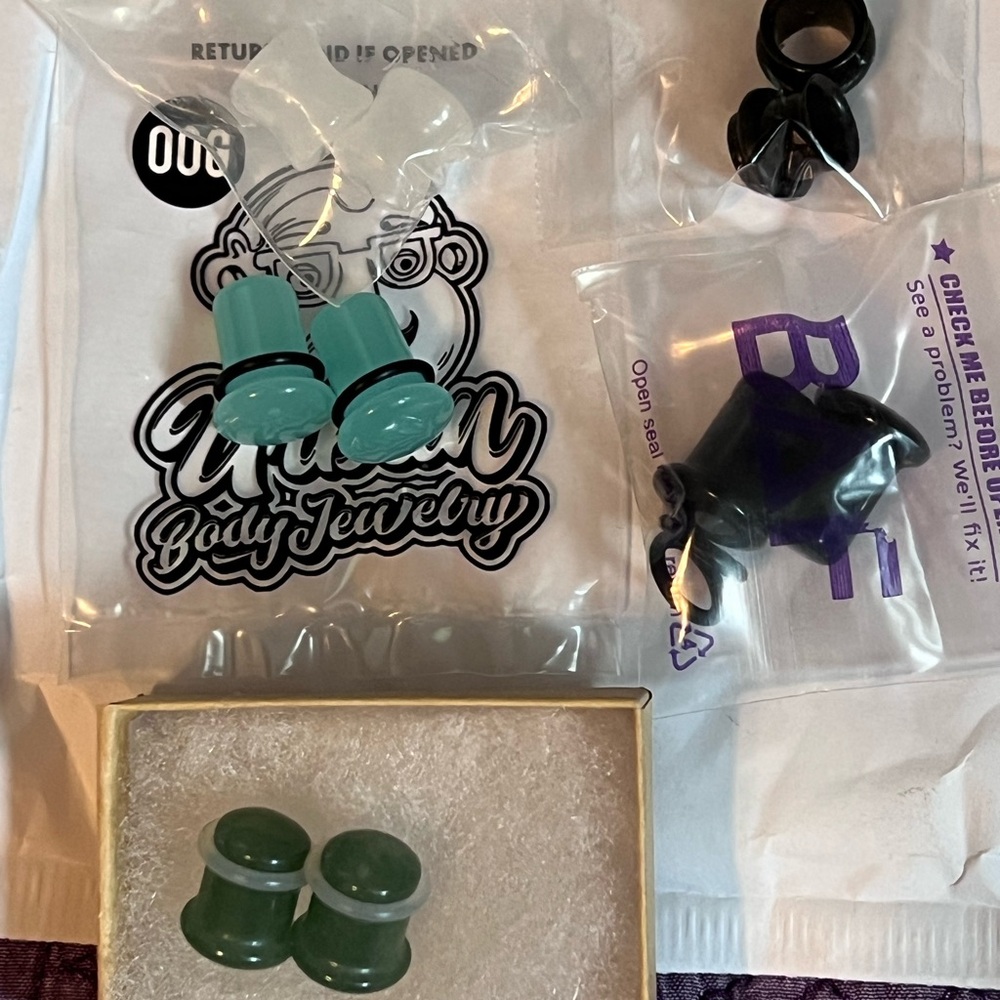 00g (10mm) Ear stretching, plugs, gauges, tunnels lot